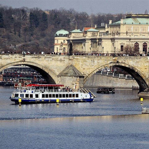 Expresu se povedl zjistit, co se v sobotu odpoledne na Karlov most udlo. Jan...