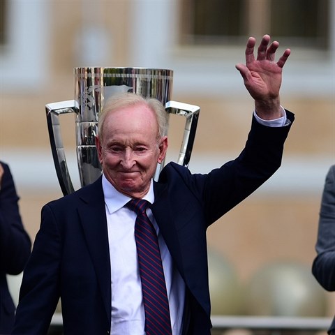 T�i velik�ni tenisu: Bj�rn Borg, Rod Laver a John McEnroe.