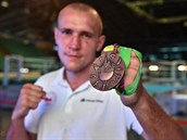 Jakub Klauda s medailí.