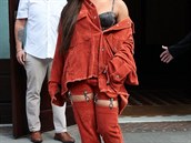 Demi a její kontroverzní outfit.