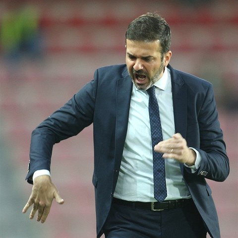 Andrea Stramaccioni, pravdpodobn nejkritizovanj trenr v esku.