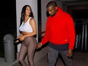 Aby povýil, nosí Kanye West vysoké boty.