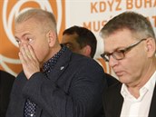 Zklamaný Zaorálek a Chovanec ve volebním tábu SSD.