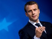 Francouzský prezident Emmanuel Macron je pro mue vtinou...