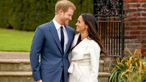 Princ Harry si Meghan 19. kvtna vezme za enu.