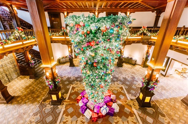 Obrácenný vánoní strom