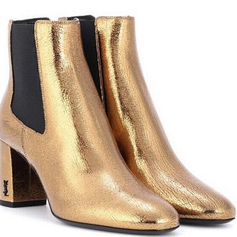 Tyto botky od Saint Laurenta v�m svou cenou vyraz� dech.