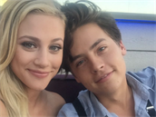 Cole Sprouse a Lili Reinhart