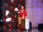 Tomá Matonoha v pevleku dalajlámy pebíral cenu za Tomáe Ortela. Je to...