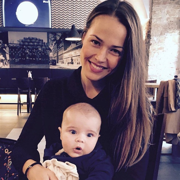 Aneta s mal�m Oliverem.