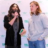 Conchita a Pierre maj vlasy, kter by jim mohla zvidt nejedna ena.