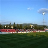 Takovmto stadionem se pyn napklad klub Zlat Moravce.