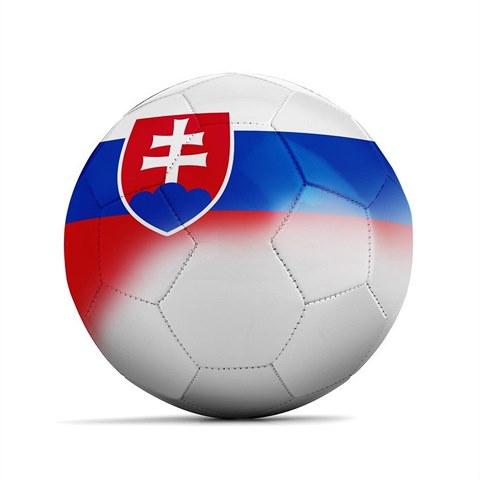 Slovensk fotbalov liga za moc nestoj.