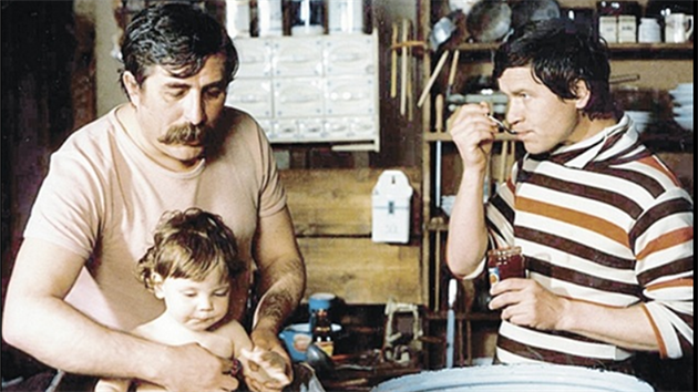 Komedie stolet� S tebou m� bav� sv�t.