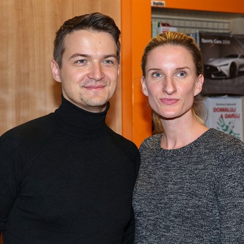 Adla Banov a jej manel Viktor Vincze maj problm.