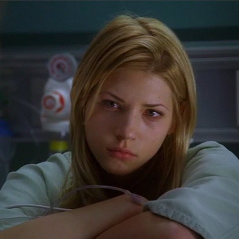 V roce 2004 si Katheryn zahrla jednu z pacientek doktora House.