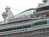 Independence of the Seas je jedna z nejvtích lodí svta.