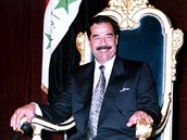 Takhle zná Saddáma Husajna celý svt. Pestoe svou zemi ve irácko-íránské...