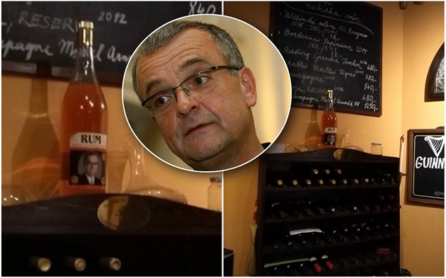 Miroslav Kalousek má v jedné praské restauraci svj vlastní rum.