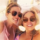 Ivanka Trump a Tiffany Trump v bikinch.