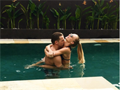 Veronice a jejímu partnerovi Milanovi mnozí jejích dovolenou na Bali závidí a...