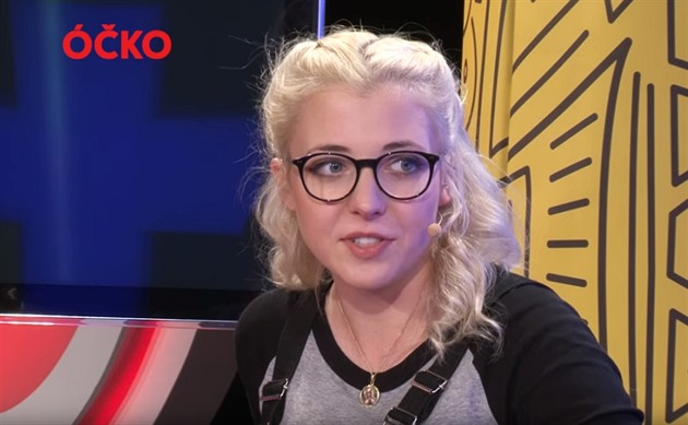 Anna Julie Slováčková v Mixxxer show