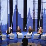 Debata prezidentskch kandidt na T se symbolem Hradu na pozad. Kdo bude...