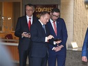 Prezidentv mluví Jií Ováek piel praského Top Hotelu jako jeden z...