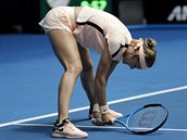 Lucie afáová pi zápase s Karolínou Plíkovou na Australian Open.