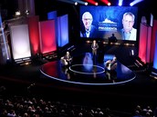 Milo Zeman a Jií Draho se utkali v pedvolební debat.