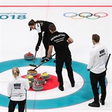 V Česku je curling stále tabu.