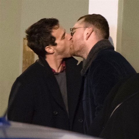 Sam Smith a Brandon Flynn jsou jako zamilovan� hrdli�ky.