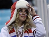 Ruská fanynka v hlediti olympijské haly.