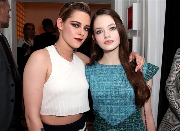 Kristen Stewart a Mackenzie Foy (2018)