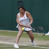 Marion Bartoliová při veteránské čtyřhře ve Wimbledonu 2017.