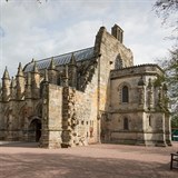 Ukryli Templi Grl do Rosslynsk kaple ve Skotsku?