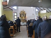 Obad probíhal v kostelíku v Bardjov.