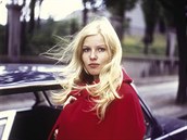 Hereka byla pipodobována k Brigitte Bardot.