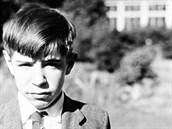 Stephen Hawking jako mladý pilný student.