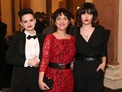 Alena Mihulová dorazila se svou dcerou Karolínou Kachyovou a její lesbickou...