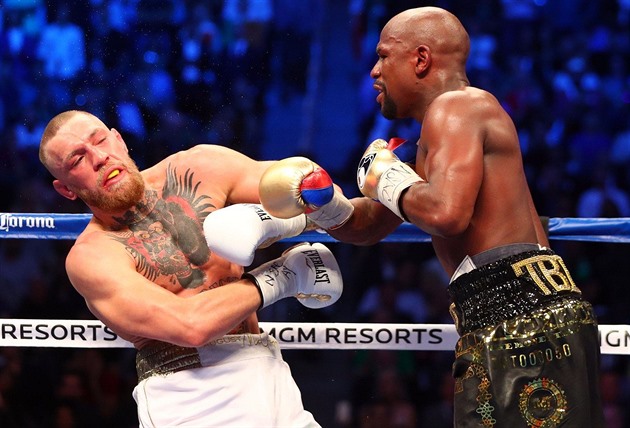 Dočkáme se odvety McGregor vs. Mayweather v MMA? President UFC Dana White už prý vymýšlí, jak na to