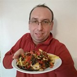Krzysztof Szufla na Facebooku ukazuje, jak skvělý je to kuchař.