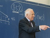 Václav Klaus povauje vydání Nikulina za útok na prezidenta Zemana.