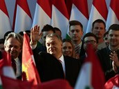 Orbán dovedl Fidesz k dalímu vítzství.