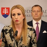 Polinsk pat mezi nejhez slovensk politiky.