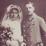 Anna Formanov s manelem Rudolfem, kter ve skutenosti nebyl otcem Miloe...