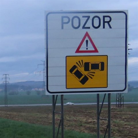 Vz hasi se stetl s dodvkou na kiovatce pobl obce Lety.