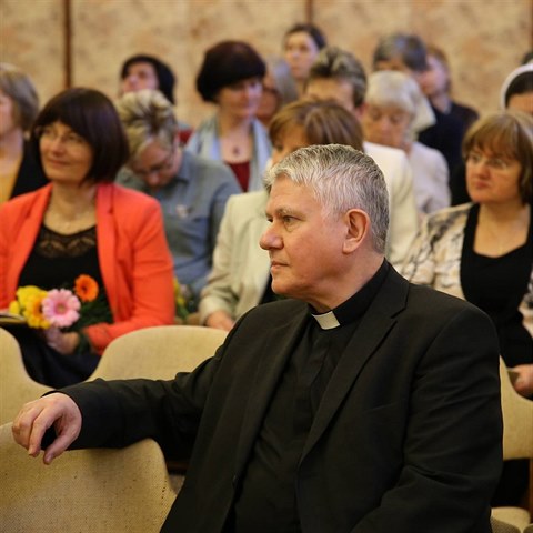Pomocn biskup prask Vclav Mal.