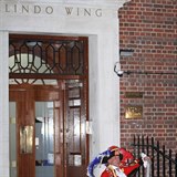 Lindo Wing je soukrom kdlo nemocnice St. Mary.
