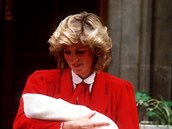 Princezna Diana v roce 1984 s novorozeným princem Harrym.